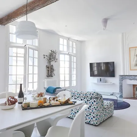 Beautiful Art Lovers Apartment Beziers Exterior photo